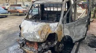 Hurda araçta çıkan yangında öldü