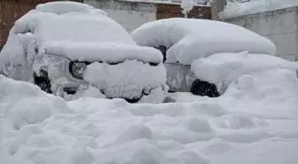 Karabük'te Kar Kalınlığı 60 Santimetreye Ulaştı