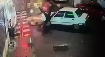 Kazadan sonra yerde yatan sürücüyü kontrol edip olay yerinden kaçtı; o anlar kamerada