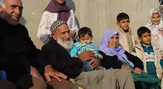 Şanlıurfalı 70 yıllık evli çift, sevgileriyle çevresine örnek oluyor