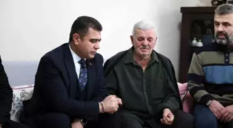 Vali Aslan şehit polis Turgut Külünk'ün ailesini yalnız bırakmadı