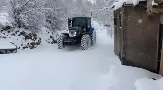Batman'da karla mücadele çalışmaları sürüyor