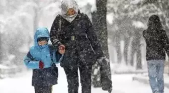 Bugün okullar tatil mi? 30 Aralık 2025 Salı kar tatili olan iller (TAM LİSTE)