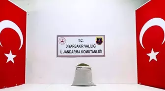 Diyarbakır'da uyuşturucu operasyonu: 32 kilo esrar ele geçirildi