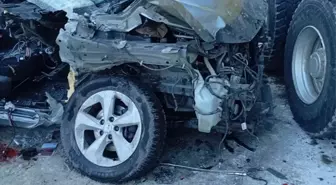 Erzurum'da tır ile SUV tipi aracın çarpıştığı kazada 6 kişi yaralandı