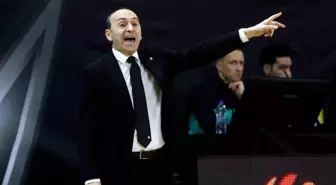 Galatasaray, başantrenör Yakup Sekizkök ile yollarını ayırdı