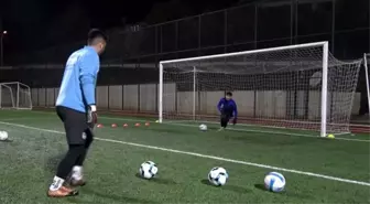 İmam ve esnaflar gençleri kötü alışkanlıklardan korumak için kulüp satın aldı