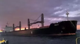 İstanbul'da facianın eşiğinden dönüldü: Sürüklenen kuru yük gemisi son anda durdu