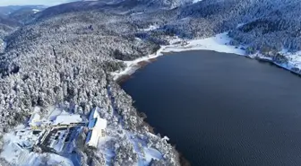 Abant Gölü Milli Parkı'nın Karla Kaplı Görüntüleri Dronla Görüntülendi