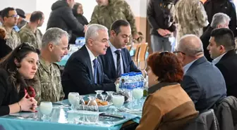 Kırklareli Valisi Turan, şehit aileleri ve gazilerle bir araya geldi