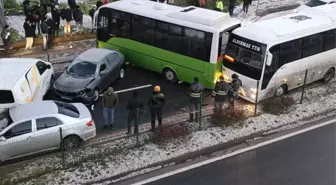 Zonguldak'ta buzlanan yolda 5 araç, birbirine girdi