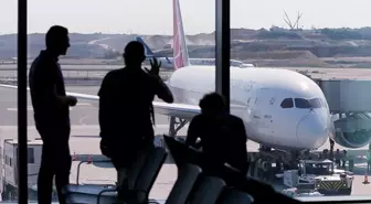 133 uçuş iptal edildi! Yılbaşı tatili için yola çıkacaklara kötü haber