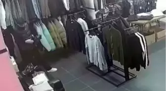Avcılar'da ayakkabı hırsızlığı kamerada