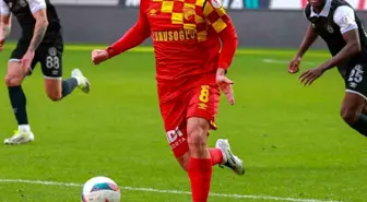 Göztepe'de Ahmed Ildız, Çorum FK'ya transfer oldu