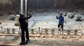 İstanbul'da Çamlıca Tepesi beyaza büründü