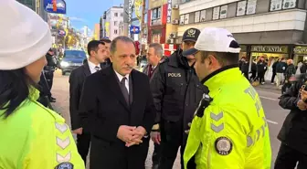 İstanbul İl Emniyet Müdürü Yıldız, Kadıköy'deki denetimleri inceledi