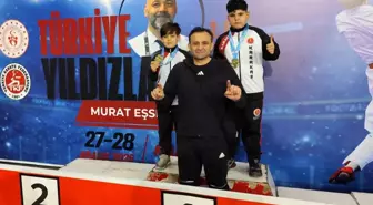 Karate Premier Ligi'nde Ünal kardeşlerden çifte altın