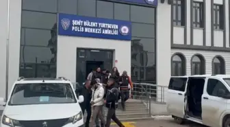 Kuyumcuyu soyup, lüks araç almışlar; 3 gözaltı