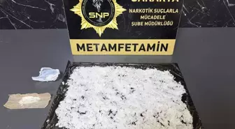 Sakarya'da uyuşturucu sevkiyatı iddiasıyla 2 zanlı tutuklandı