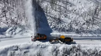 Tunceli'de 301 köy yolu kardan kapandı