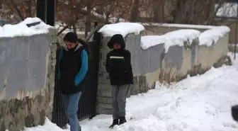 Tunceli, Erzurum, Ardahan ve Kars'ta 266 yerleşim yerine ulaşım sağlanamıyor