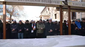 Konya'da Kassam Tugayları üyeleri için gıyabi cenaze namazı kılındı