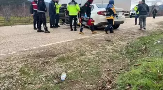 Otomobil park halindeki kamyona çarptı! Bilanço ağır