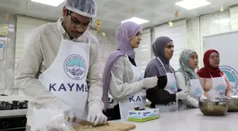 Uluslararası öğrenciler Kayseri mutfağını uygulamalı öğreniyor