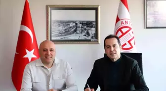 Antalyaspor'da takımın başına Sami Uğurlu getirildi
