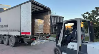 Arnavutköy Belediyesi, Gazze'ye yardım tırı gönderdi