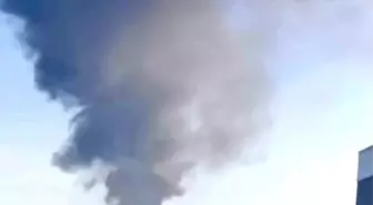 Etimesgut'ta atık plastik yangını