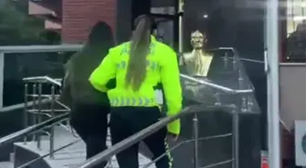 İzmir'de trafikte makas atıp, emniyet şeridi kullanan sürücüye 23 bin 258 lira ceza