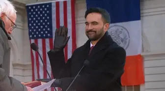 New York Belediye Başkanı Mamdani, halka açık törende yemin etti