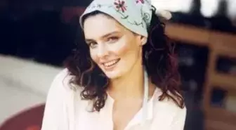 Nil Karaibrahimgil kimdir? Nil Karaibrahimgil kaç yaşında, nereli, şu an nerede yaşıyor?