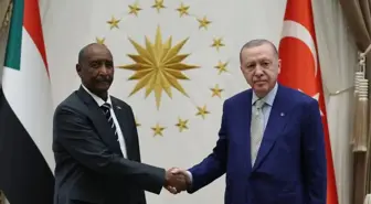 Sudan Egemenlik Konseyi Başkanı Burhan'dan Cumhurbaşkanı Erdoğan'a teşekkür