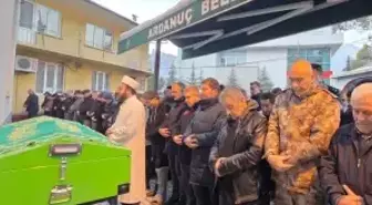 Artvin'de çığda hayatını kaybeden çobanın cenazesi defnedildi