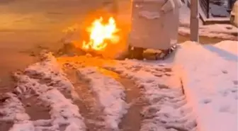 Çöp konteynırı yanına bırakılan eşyalar alev aldı