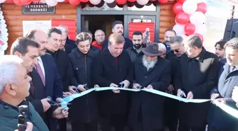 Erzincan'da Cumhurbaşkanı Erdoğan'ın talimatıyla 'Ahmet Uğurlu Dede Zakirlik ve İrfan Ocağı' açıldı