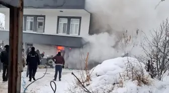 Evde çıkan yangın korkuttu