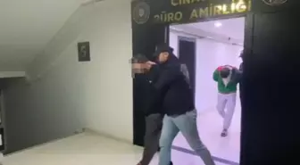 İzmir'de kömürlük cinayetinde 2 kardeş tutuklandı