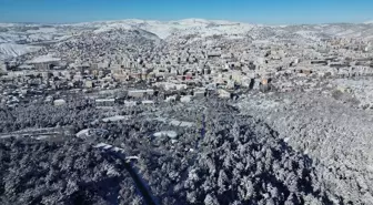 Karla kaplanan Yozgat Çamlığı Milli Parkı dron ile görüntülendi