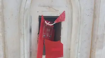 Kartlı sisteme geçilen hayır çeşmesine zarar verdiler