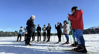 Kayaklı koşucular milli takım hayaliyle Dumanlı Tabiat Parkı'nda kampta