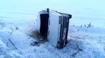 Kaygan zemin kazaya neden oldu: 1 yaralı