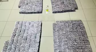 Sultangazi'de şüphe üzerine durdurulan araçta çok miktarda uyuşturucu ele geçirildi