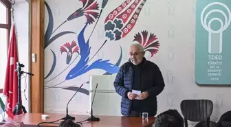 'TDED Yazarlık Mektebi' kapanış töreniyle sona erdi