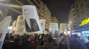 Altay taraftarları kurtuluş için yürüdü