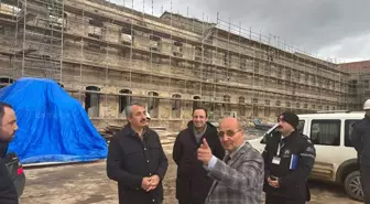 Edirne Valisi Sezer, Mahmudiye Kışlası'ndaki çalışmaları inceledi