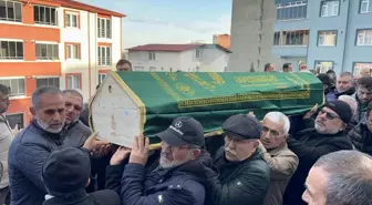 İstanbul'da metronun çarptığı üniversite öğrencisi Samsun'da toprağa verildi