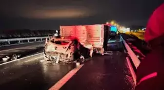 TIR'a arkadan çarpan otomobilin sürücüsü öldü